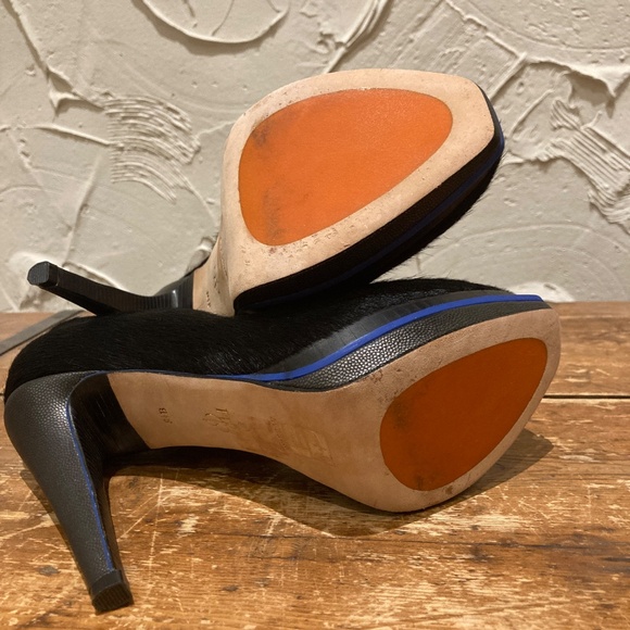 Cole Haan Chelsea Double Platform Pumps - 8.5 - Picture 10 of 10